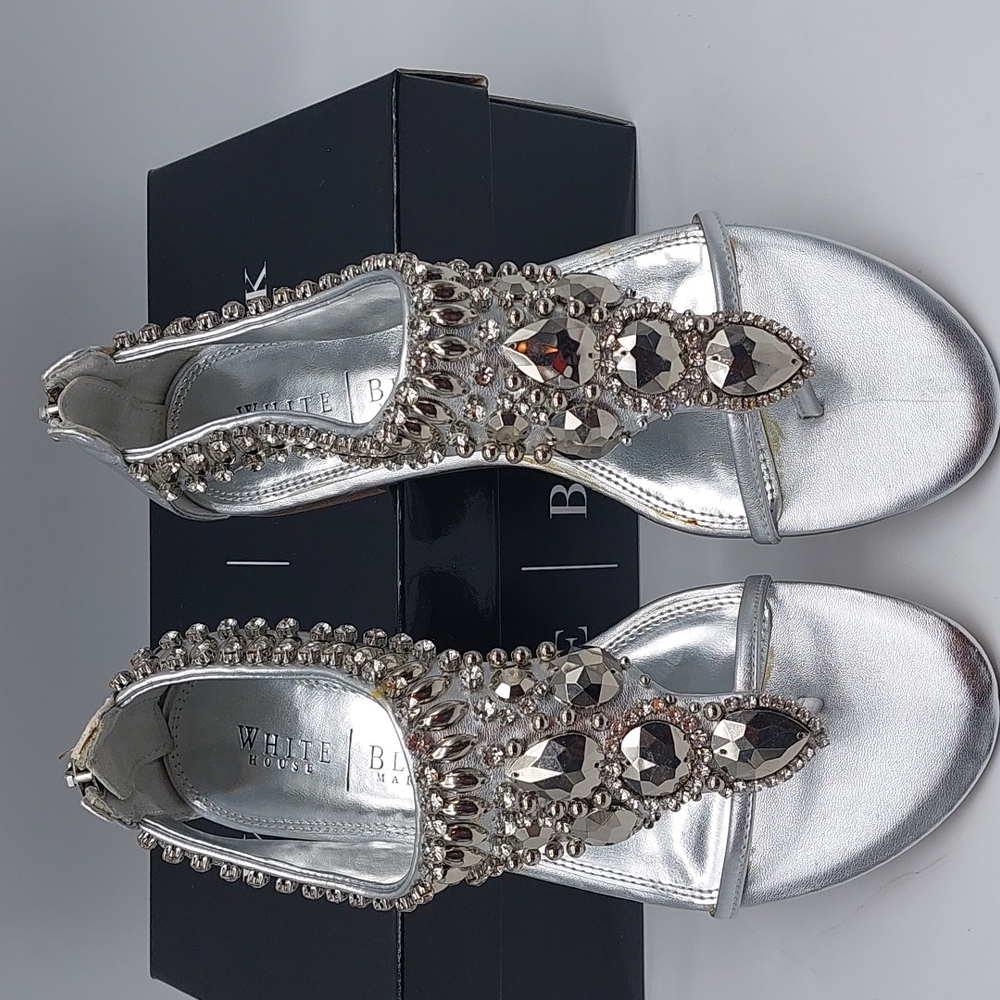 White House Black Market silver Dylan flip flop flats.